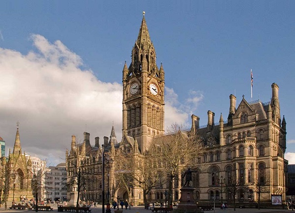 Cheap Train Tickets to Manchester
