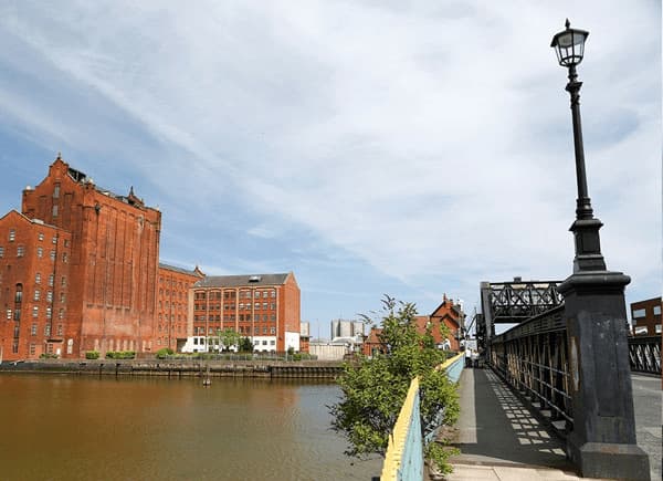 Cheap Train Tickets to Grimsby