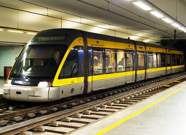 Porto Metro – Get Porto Metro tickets, Fares and train timetable